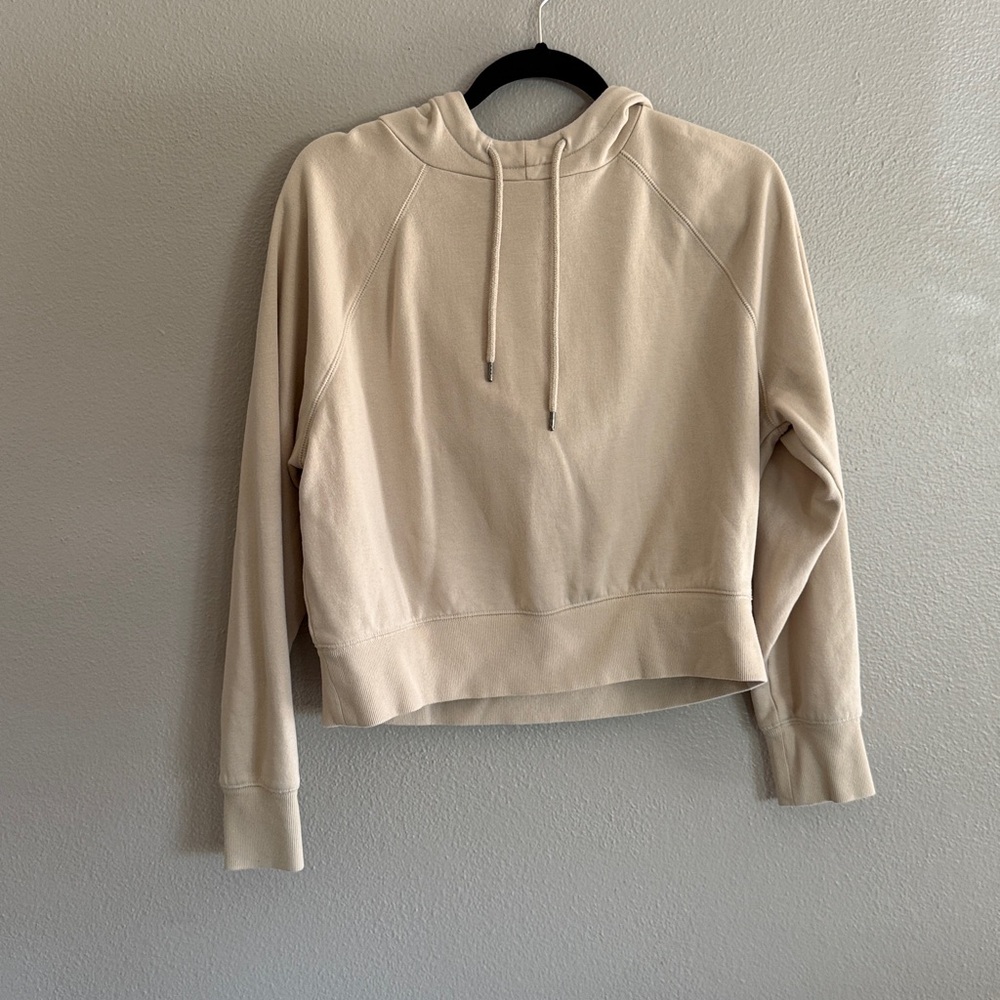 Universal Thread Neutral Tan Cropped Hoodie